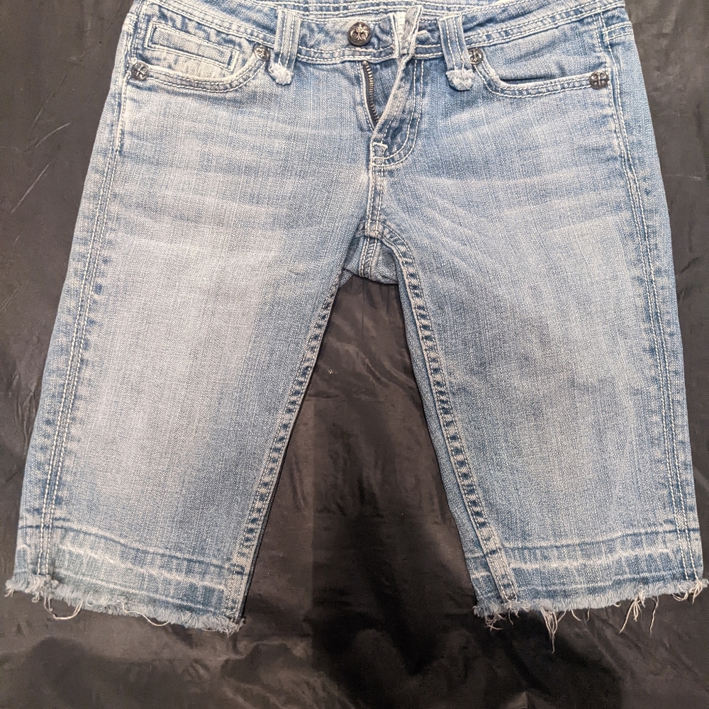 Miss Me Bermuda shorts